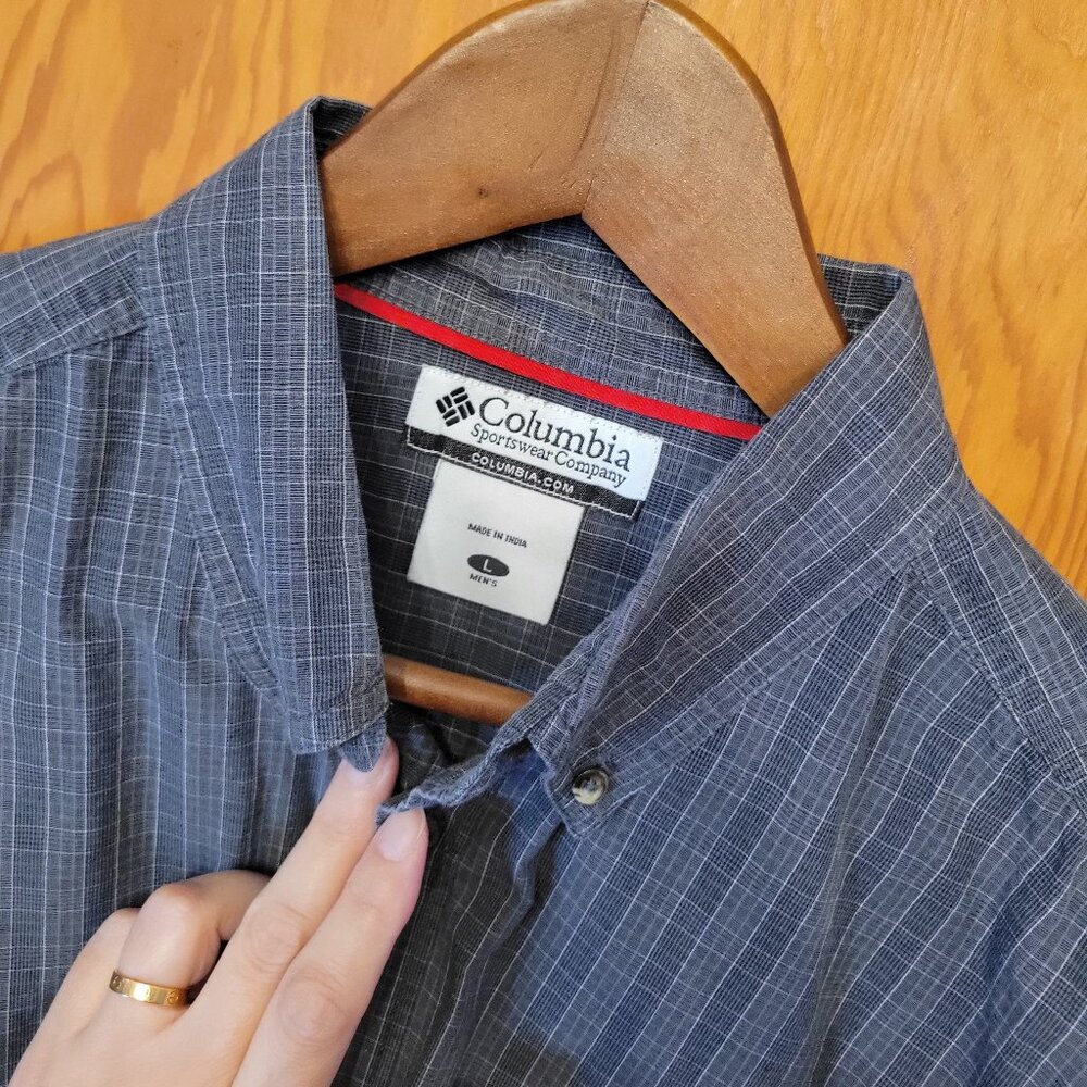 Columbia Sportswear Men's Button Down Shirt Size‎ L —Micro Check Plaid